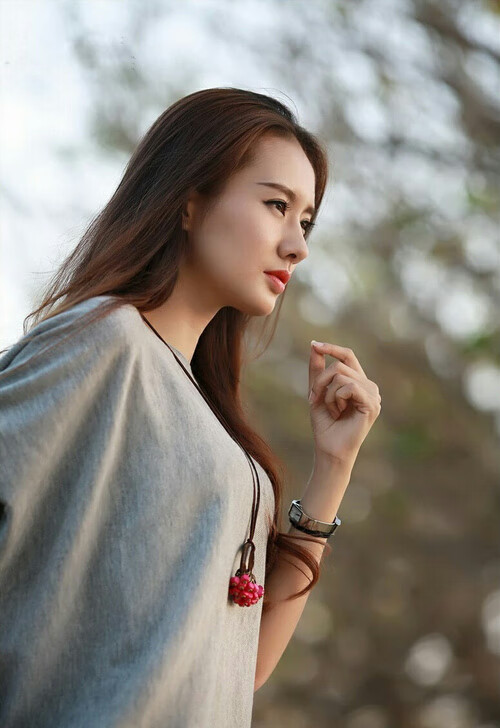 不可思议：运动员“奇葩动作”引发爆笑